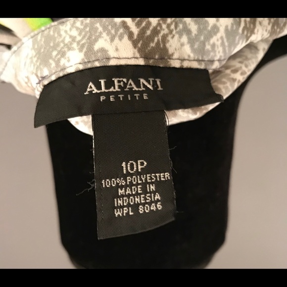 Blouse - Picture 4 of 4